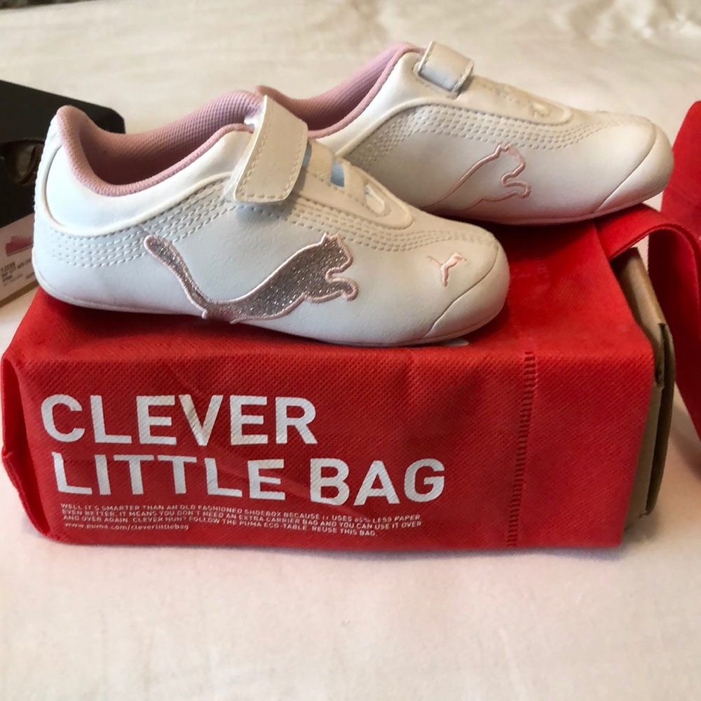 Girls brand new puma sneaker